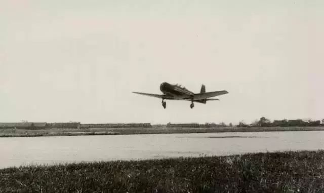 签了！民用初教6首单，雏鹰的常青之路