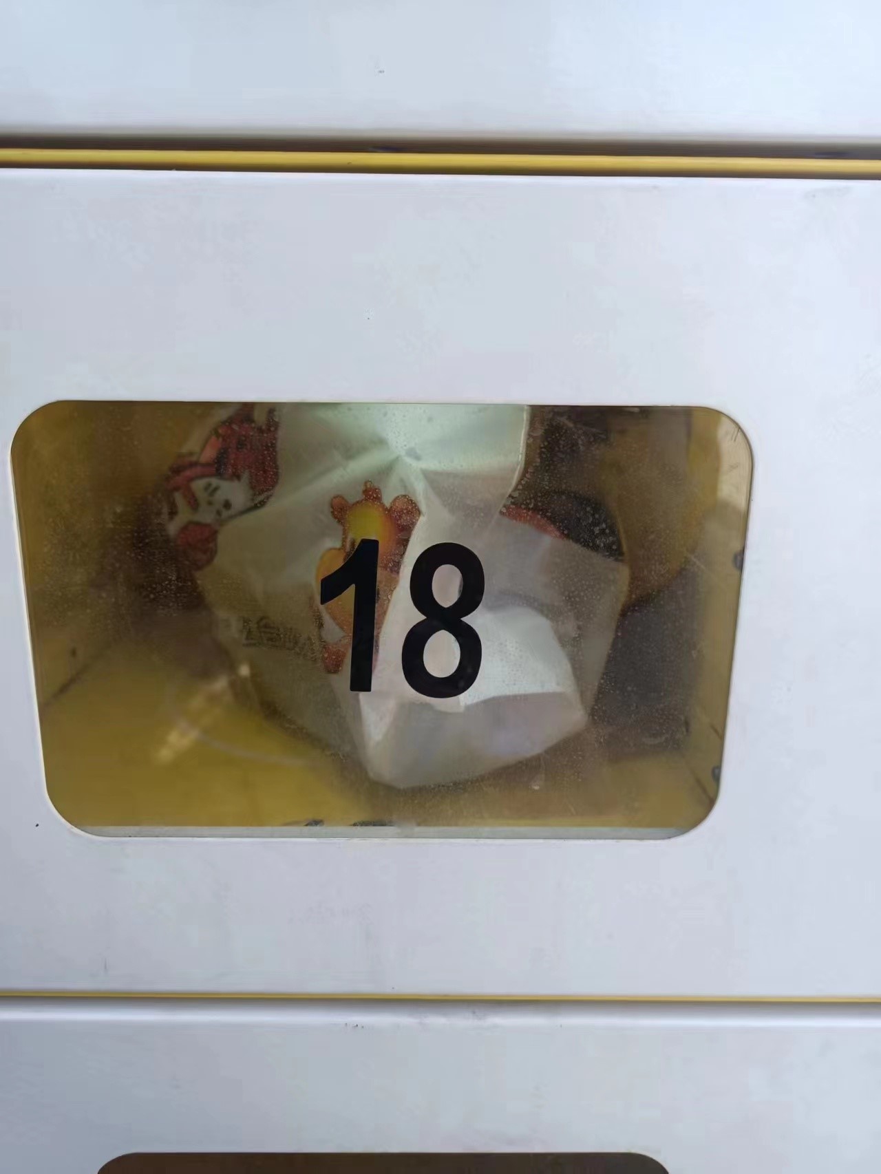 新手日入1500元?“临时骑手”初体验:戴5层口罩,手脚冻到麻木,不少人选择继续干下去