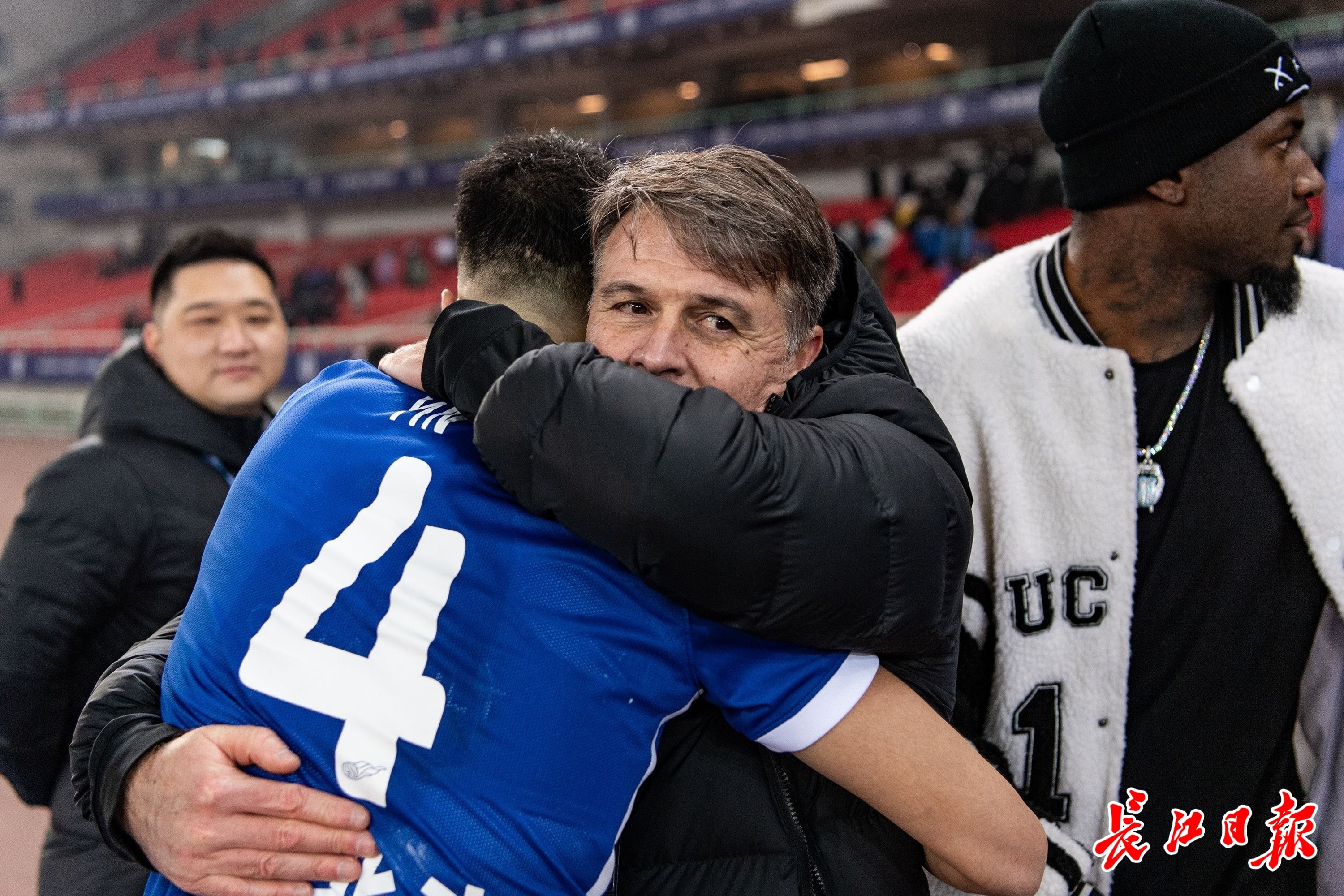 中超武汉三镇vs青岛海牛首发,中超天津津门虎vs武汉三镇集锦