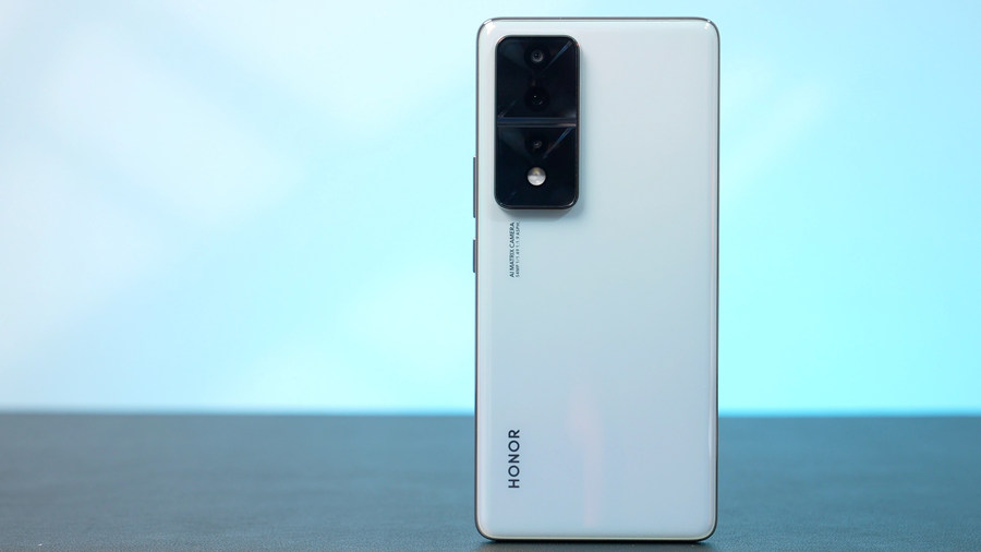 荣耀80gt游戏极限续航测试,荣耀80和荣耀80gt哪个玩游戏好