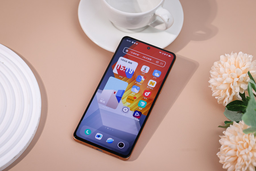 上班电脑推荐笔记本,手机笔记本哪个更值得入手