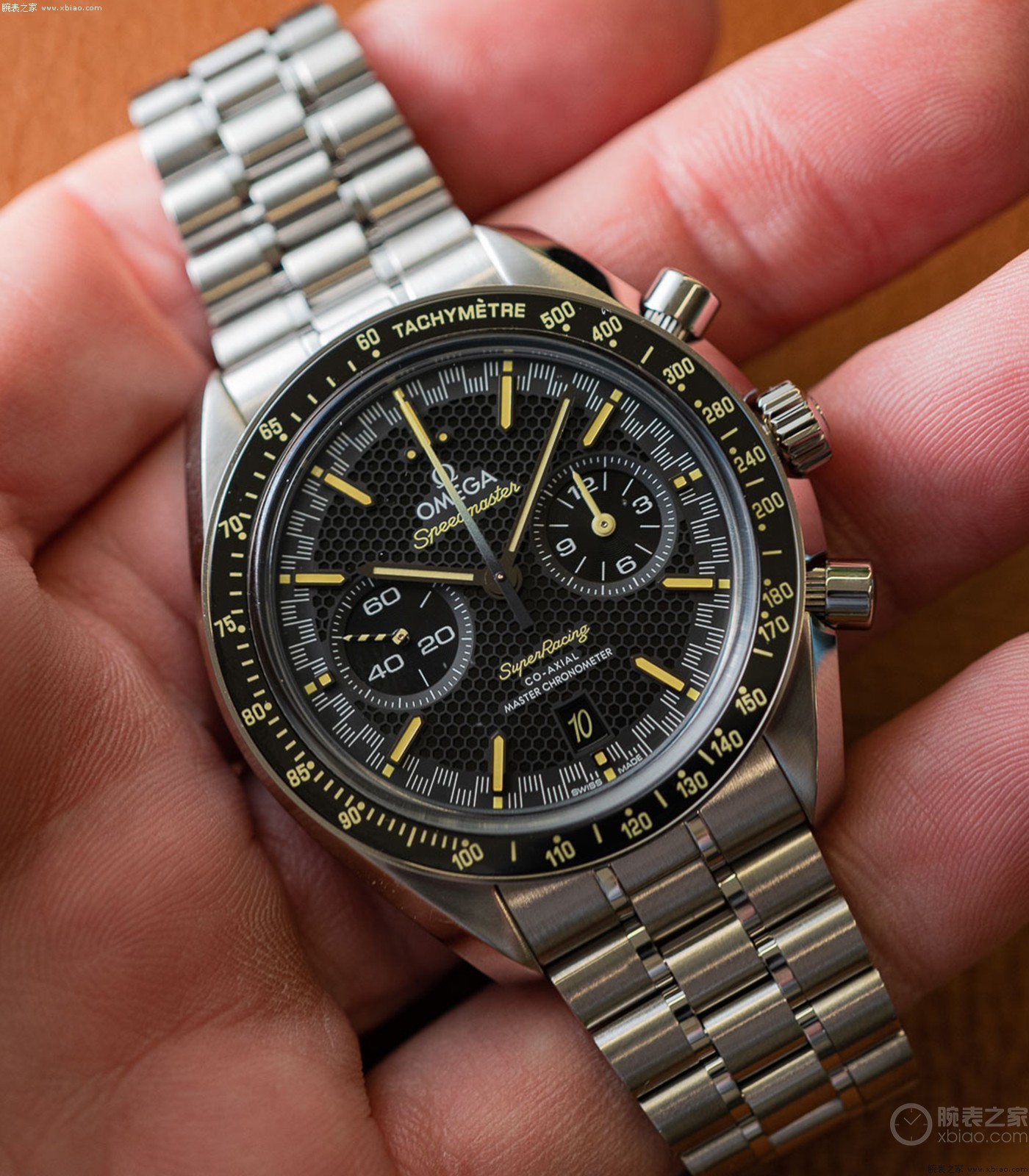 劳力士3230机芯和欧米茄8800,劳力士机芯与欧米茄技术对比