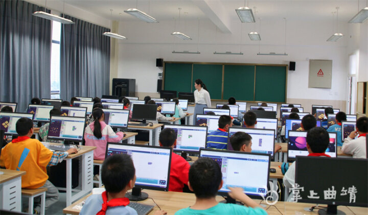 阳光少年朝气蓬勃——记曲靖师院附属小学阳光教育