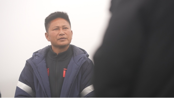 一座匪夷所思的球场和一位朴素的校长