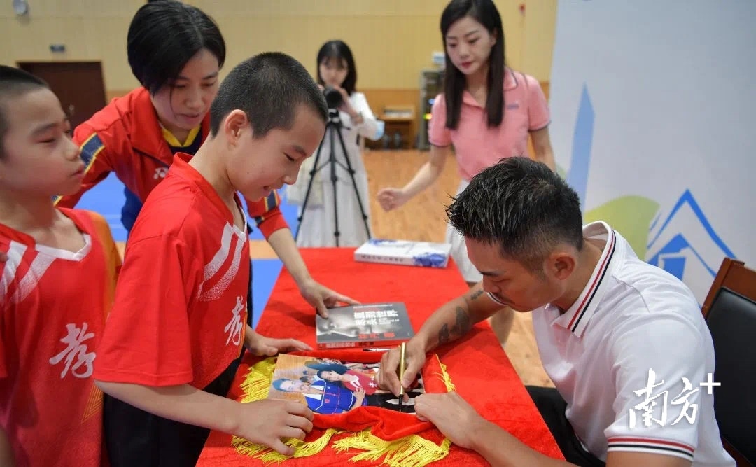 体育健儿林丹,林丹奥运教练