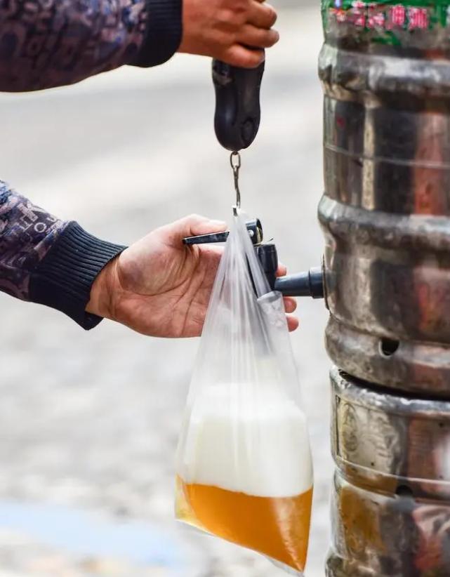 半岛聚焦丨1903-2023！120年间，每个青岛人都绕不开一杯啤酒，来看看你喝过哪种