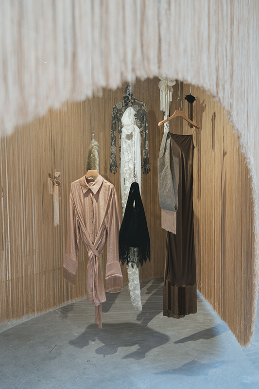 时装品牌集体亮相纽约时装周,品牌参展上海时装周