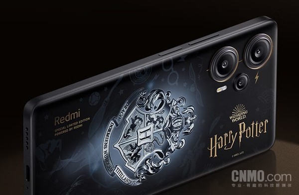 噢，我的老伙计！我不敢相信你居然不瞧瞧这些手机