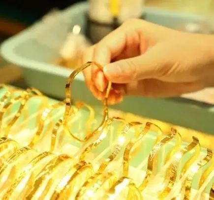 美食遇见淄博烧烤,有滋味淄博烧烤