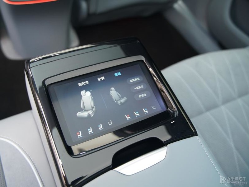 入门即满配岚图追光大定权益焕新