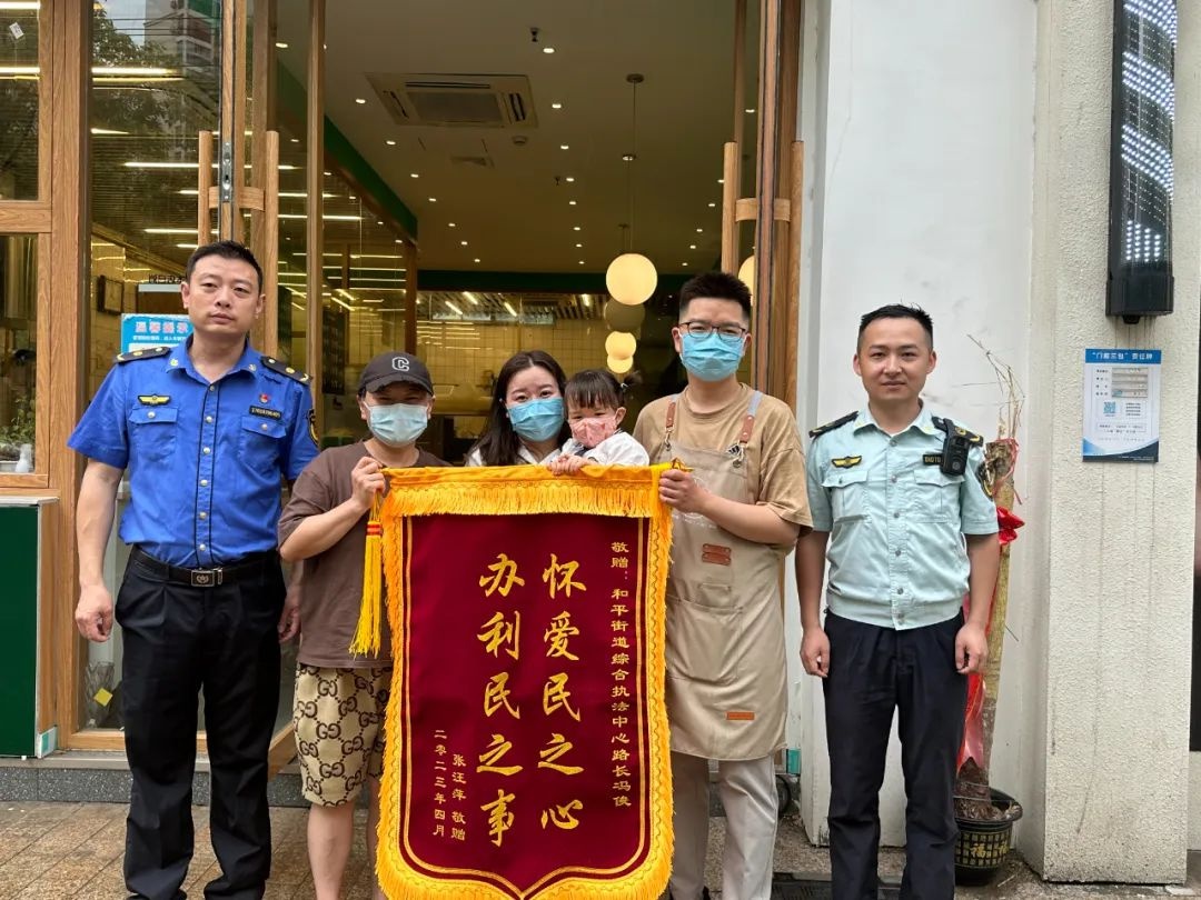 武汉宝妈用一块钱租到了82平门面，单月营业额达到1.5万