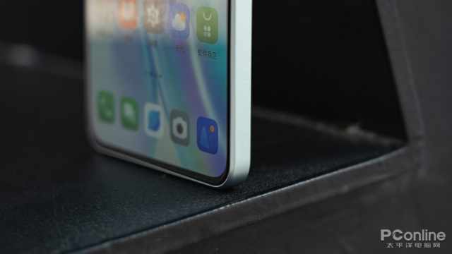 手机屏幕oled和led哪个护眼,2000-3000元手机屏幕护眼