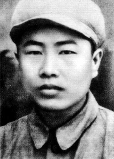 董存瑞舍身炸碉堡好词,朗诵董存瑞舍身炸碉堡