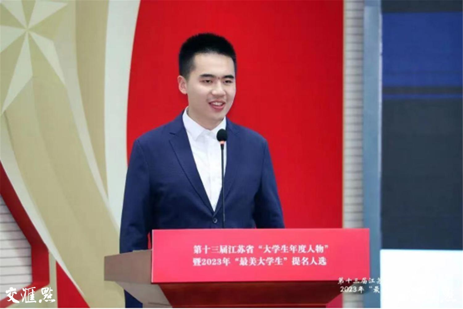 互联网赛道还是芯片赛道,互联网赛道