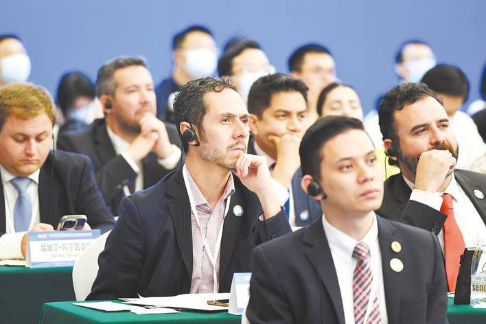 “荆”彩见证，中国式现代化启新程！