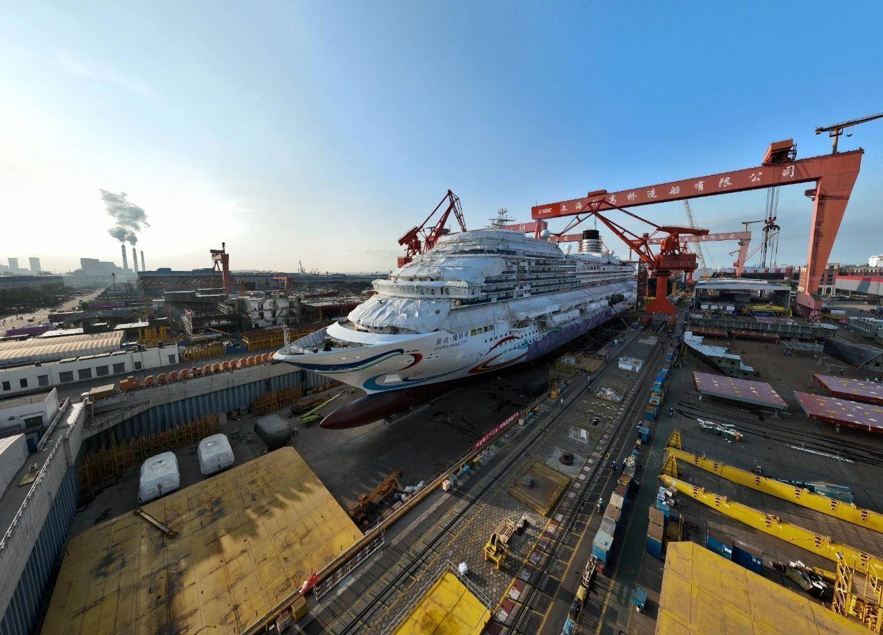 中国首艘国产邮轮交付,中国首制大型邮轮正式出坞