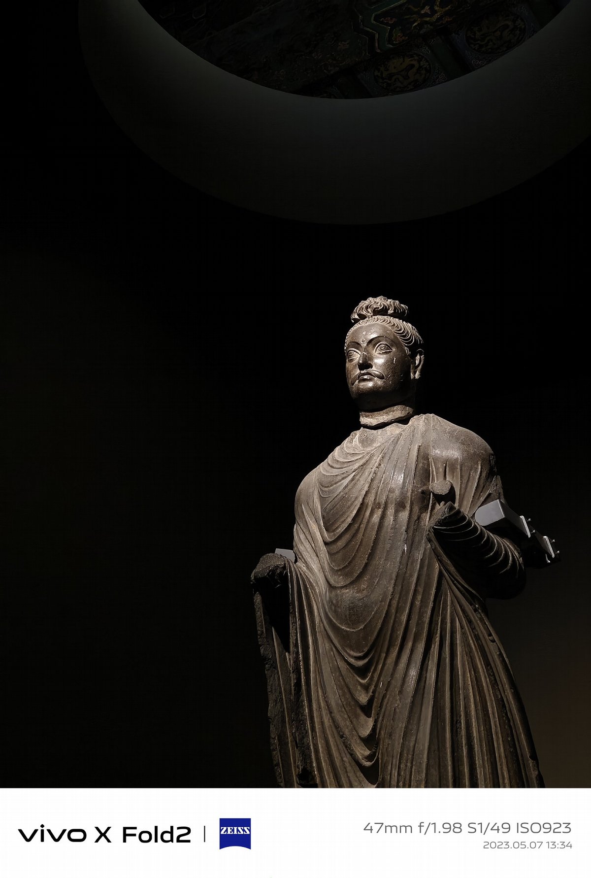 vivoxfold2全能折叠旗舰,vivo折叠手机xfold2评测拍照