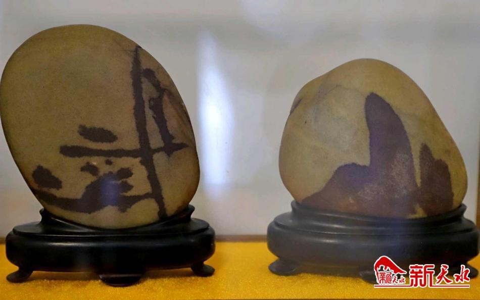 武山县渭河奇石,嘉荫县举办首届奇石民间艺术展