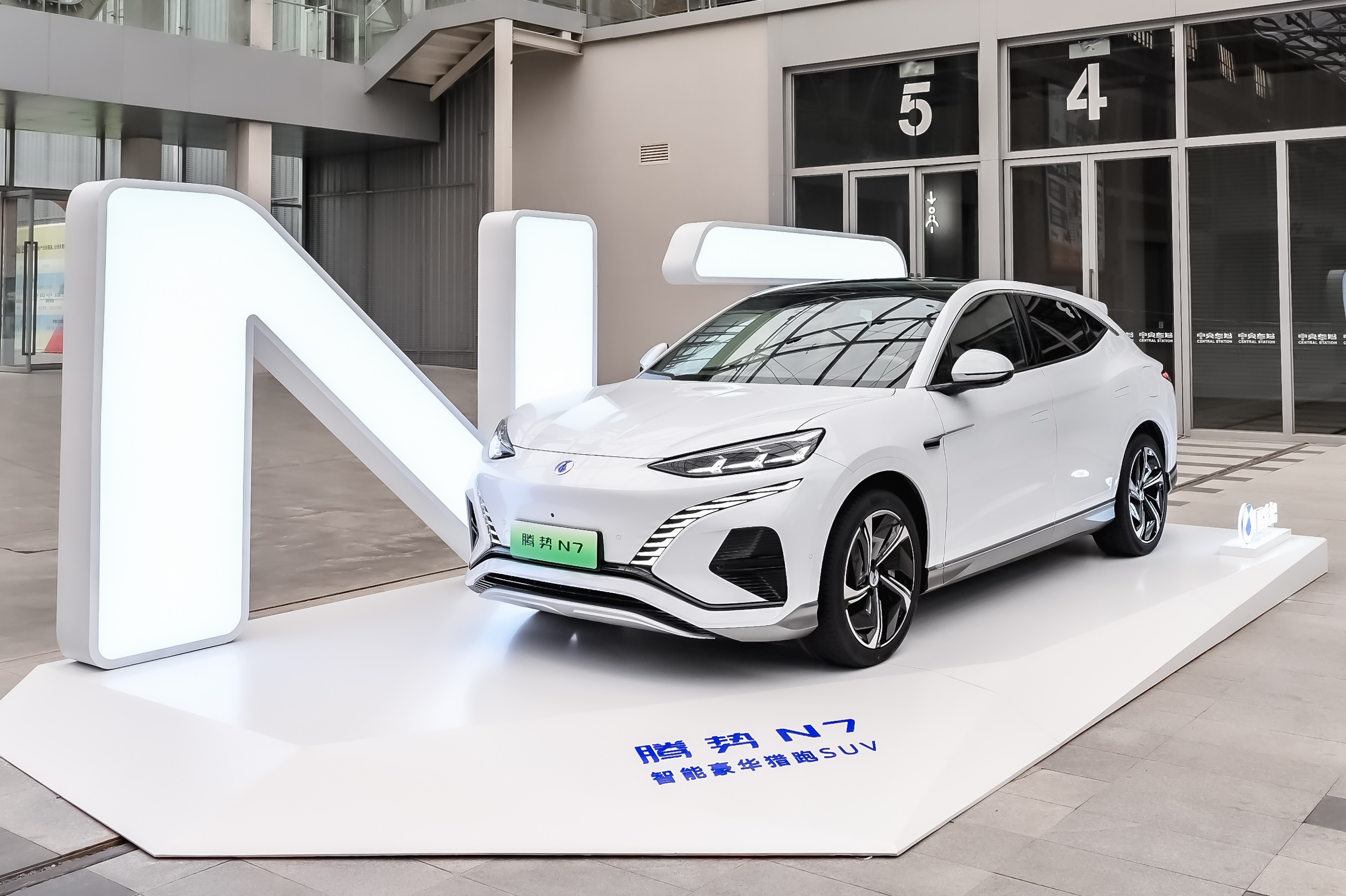 腾势n7终于上市了市场前景会如何,腾势n7将于今晚上市