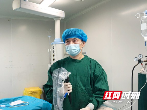 肾小结石为什么排不出,肾脏结石不在排尿口怎么办