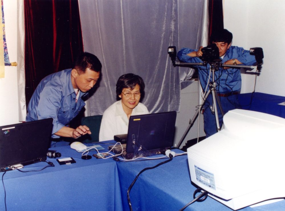 陪伴莫高窟六十年的樊锦诗,樊诗锦讲莫高窟