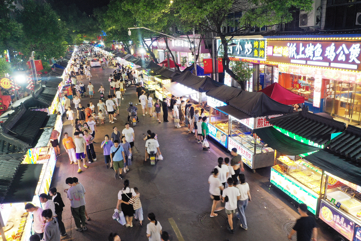 卡努真的会拐弯吗,卡努卡住了