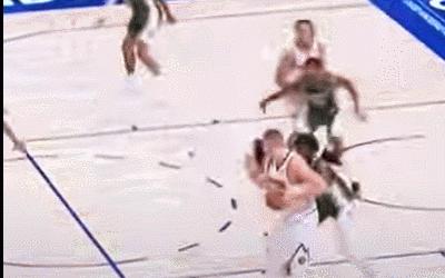 约基奇十大高光集锦,约基奇十大精妙传球