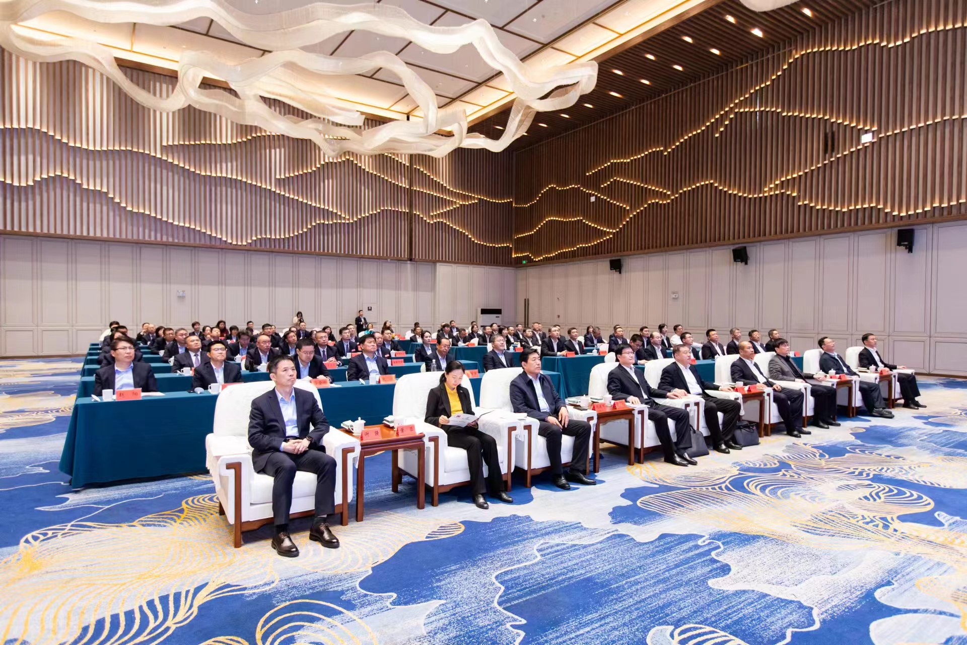 娣卞寲閾朵紒鍚堜綔鎼烘墜鍏辫耽鏈潵,娣卞寲閾朵紒鍚堜綔瀹炵幇鍏辫耽鍙戝睍