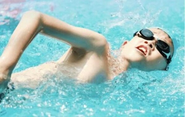 迪卡侬专业游泳装备,迪卡侬市场营销调研报告