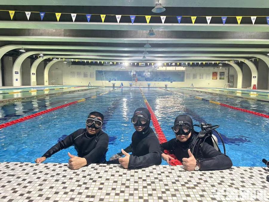 水下物品打捞团队,专业打捞团队打捞东西