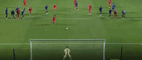 利物浦0-3惨败亚特兰大欧联杯,利物浦1-4不敌曼城克洛普