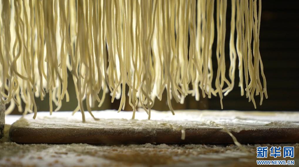 非遗手工面,非遗文化手工烙馍