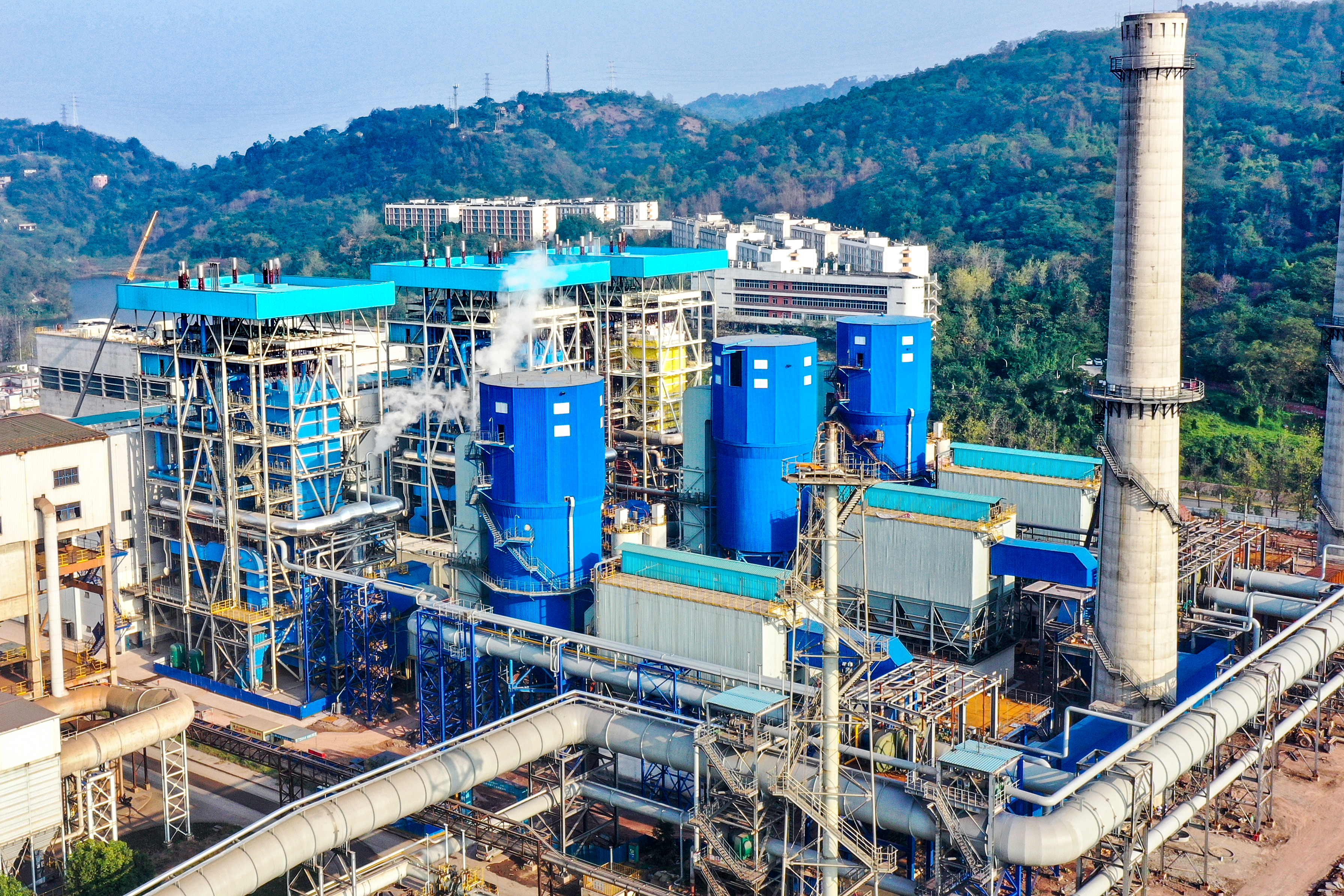 重庆地区光伏1兆瓦年发电量,重庆市现有发电能力有多少万千瓦