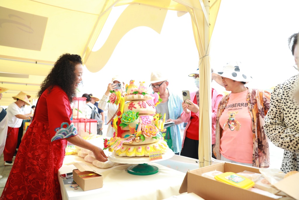 青岛洲际婚礼秀,青岛中韩联婚婚礼现场